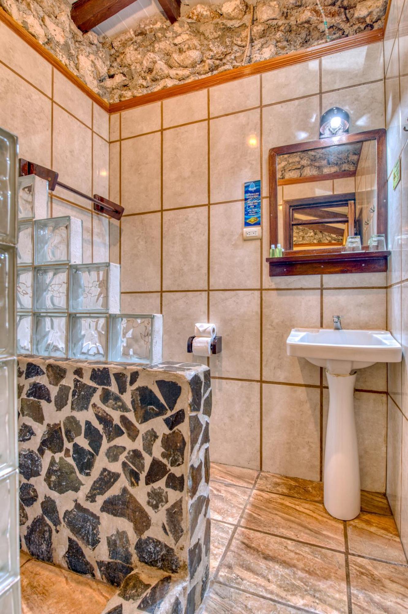 Atlantida Lodge קאוויטה מראה חיצוני תמונה