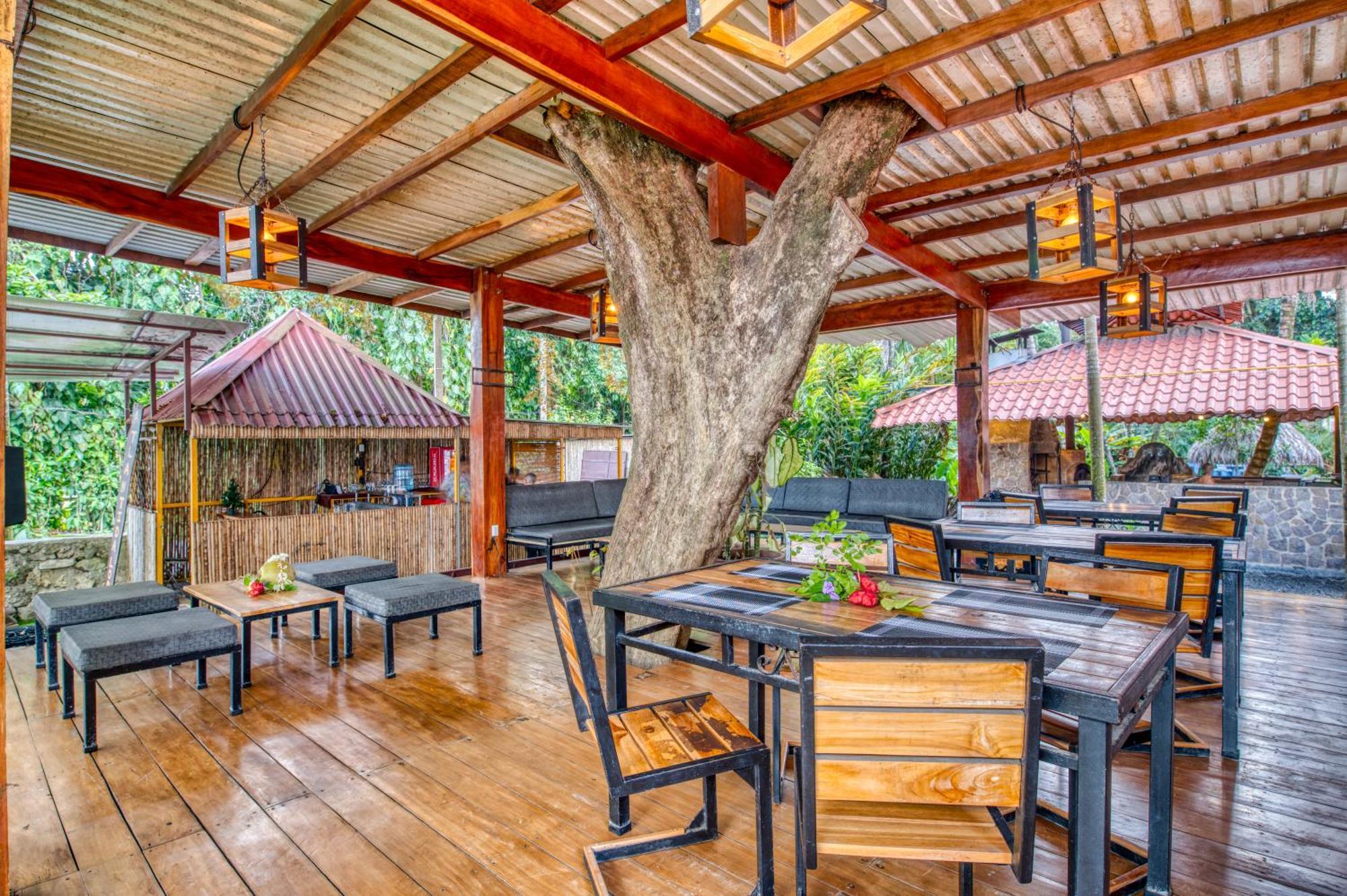 Atlantida Lodge קאוויטה מראה חיצוני תמונה
