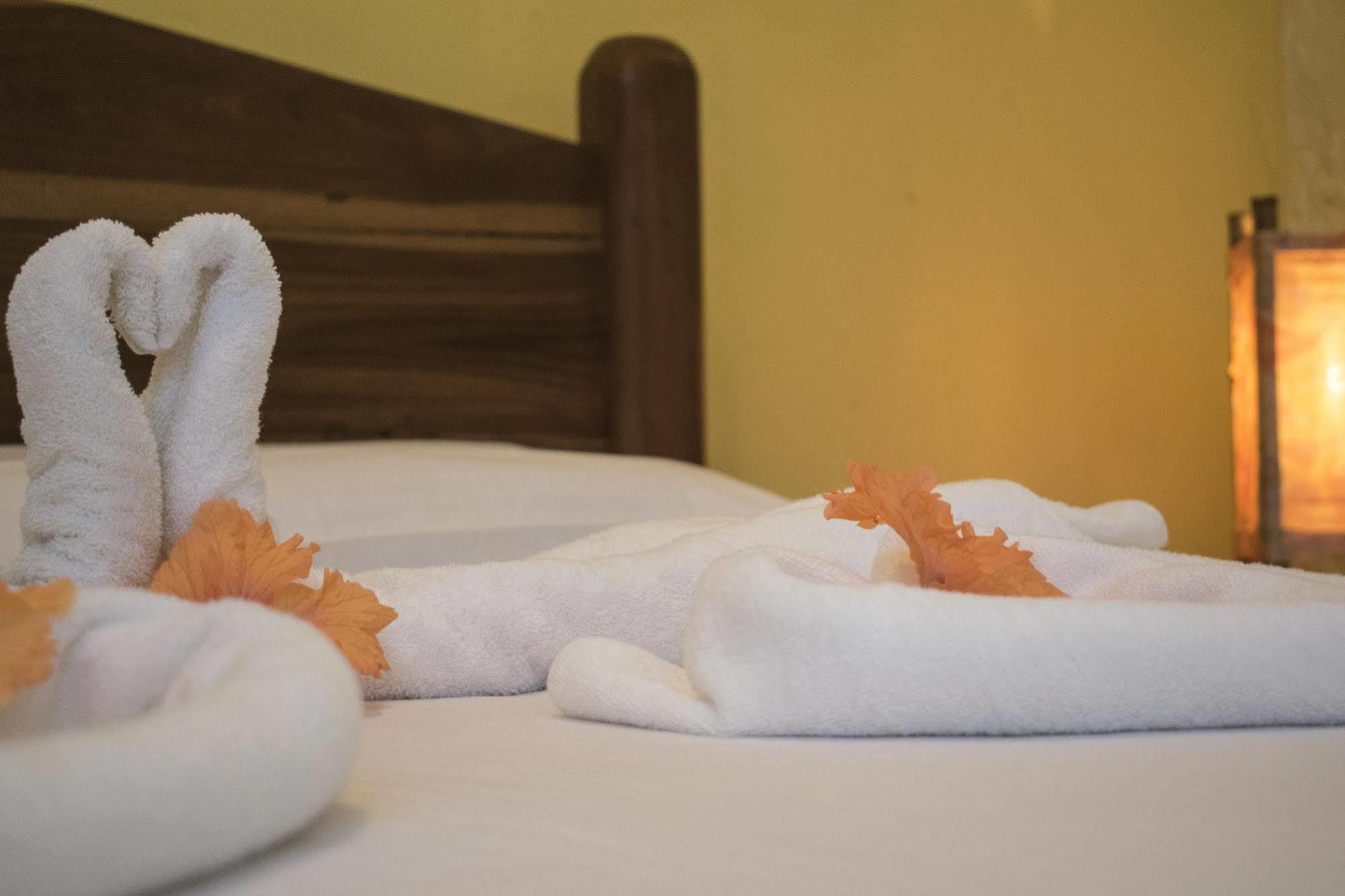 Atlantida Lodge קאוויטה מראה חיצוני תמונה